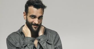 Copertina di Marco Mengoni: “Non mi accorgo della tonalità della carnagione o della scelta di amare un uomo o una donna”