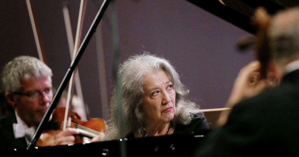 Martha, l’“immatura” che ama il pianoforte Martha, l’“immatura” che ama il pianoforte