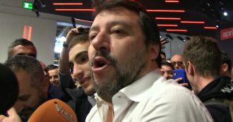 Copertina di Razzismo, Salvini ironico su Balotelli: “È una personcina così educata e posata. Gli ho detto ‘povera vittima’? Il ragazzo ha le spalle larghe”