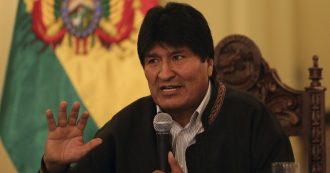 Bolivia, anche l’esercito contro Morales. Il presidente annuncia le dimissioni: “Ho l’obbligo di operare per la pace”