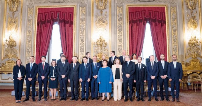 Governo Conte 2 Il premier è vivo, ma i giallo-rosa no