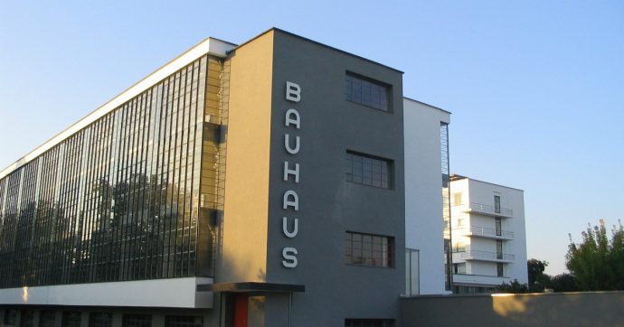 Cent’anni fa nasceva la Bauhaus. Una storia anche femminile (nonostante le discriminazioni)