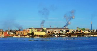 Copertina di Ex Ilva, Conte allontana la fine della trattativa: “Un incontro con Lakshmi Mittal? Possibile nei prossimi giorni. C’è progetto di accordo”