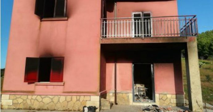 Incendio nella sede degli scout a Mineo, chi appiccherebbe il fuoco nella casa in cui vive?