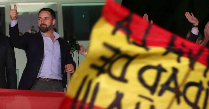 Elezioni Spagna, lo storico Forti: “La destra? Qui c’è sempre stata. Ma Vox è cresciuto per la crisi in Catalogna e l’instabilità politica”