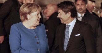 Copertina di Ex Ilva, Conte vede Merkel: “Cooperazione con Germania nel settore dell’acciaio”. Cancelliera: “Banche, in Italia progressi notevoli sui rischi”