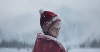 Copertina di Babbo Natale da bambino? Lo spot di Sainsbury’s se lo immagina così