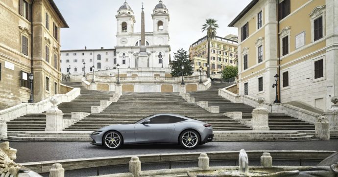 Ferrari Roma, debutta il nuovo coupé del Cavallino. E la Dolce Vita diventa  Rossa - FOTO e VIDEO - Il Fatto Quotidiano