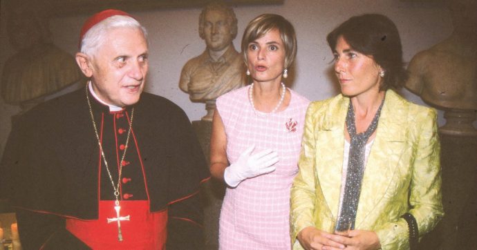 “Papa all’inferno” L’ultima rivolta contro Francesco