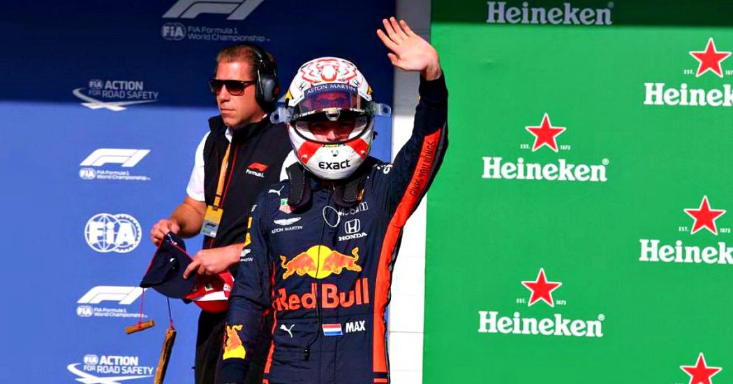 Formula 1, Gp del Brasile: vince Verstappen. Terzo Hamilton, delusione per le Ferrari