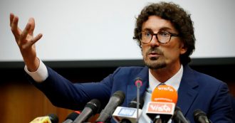 Copertina di Niente norma anti-Benetton, ora bisogna “salvare” Alitalia