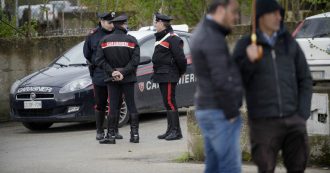 Copertina di Picchiano un disabile e poi pubblicano i video online: tre ragazzi arrestati in provincia di Cosenza con l’accusa di tortura