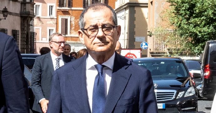 Salvini attacca “Giuseppi”,  ma Tria ricorda: “Sapevi tutto”