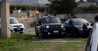 Copertina di “Aspetto un figlio”. E lui la uccide a bastonate