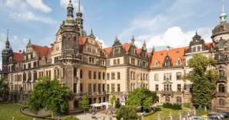 Copertina di Dresda, rubati gioielli per un miliardo di euro: “E’ il furto più grande del Dopoguerra”