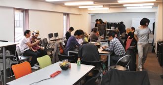 Copertina di Come ti cambio l’ufficio in senso smart: cinque passaggi chiave