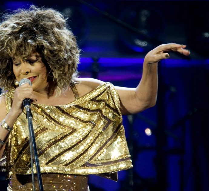 Tina Turner, tanti auguri a una donna che ce l’ha fatta. Nonostante tutto