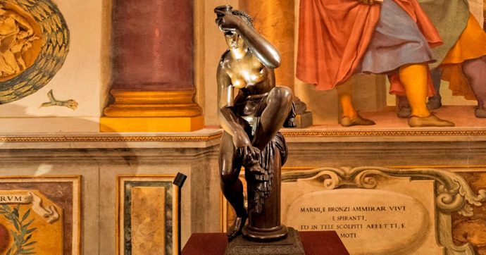 Uffizi, lo strano caso della Venere (falsa?) del Giambologna