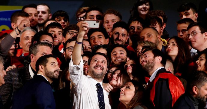 Copertina di Salvini già prepara la campagna di Roma (con la Bongiorno)