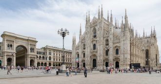 Copertina di Prende in ostaggio un vigilante e gli punta coltello alla gola nel Duomo di Milano: bloccato e arrestato. Indaga l’Antiterrorismo