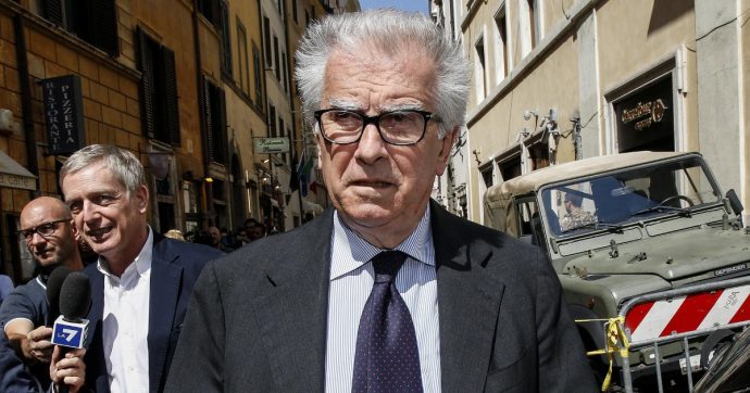 “Zanda e Dibba prendono soldi dai giornali”