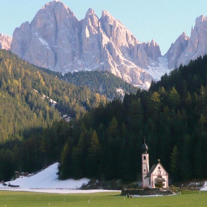 “100mila euro per vivere qui”: è boom di richieste per trasferirsi nella valle che nessuno voleva