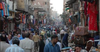 Copertina di Egitto, Alessandria è una città sospesa tra Oriente e Occidente. Ma non è più quella di una volta