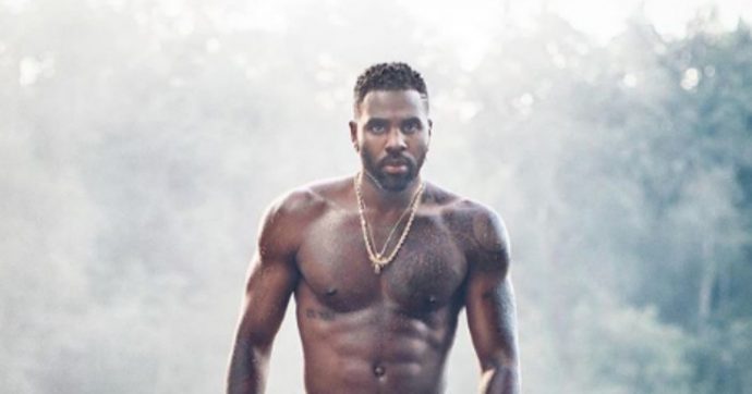 Jason Derulo censurato su Instagram: “Non posso fare niente per le mie dimensioni”. E a un commentatore spiega: “E’ un’anaconda” Jason Derulo censurato su Instagram: “Non posso fare niente per le mie dimensioni”. E a un commentatore spiega: “E’ un’anaconda”