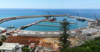 Copertina di Oggi è la Giornata mondiale del suolo. Ma anche il mare è un bene comune da tutelare