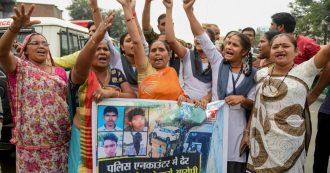 Copertina di India, stuprano ragazza e la ammazzano: uccisi dalla polizia. A Unnao violentatori bruciano 25enne che li aveva denunciati