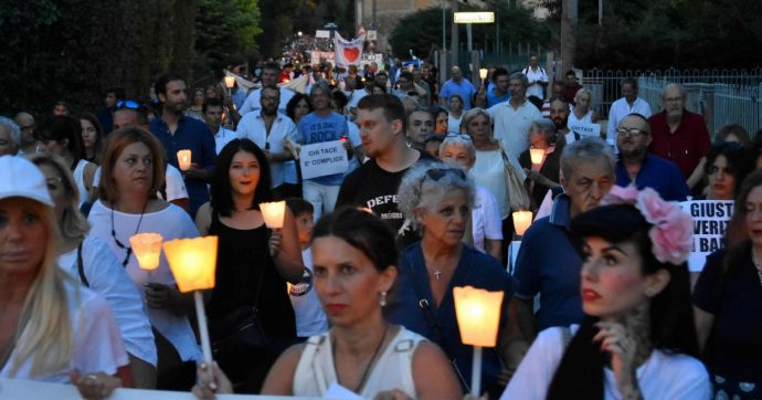 Bibbiano, il sindaco martire e il Pd che non sa ascoltare