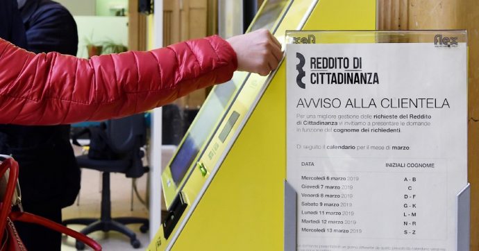 Reddito di cittadinanza, abolita no ma ridotta di molto sì. Povertà, l’impatto della misura