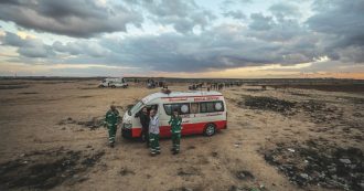 Copertina di Tu vuò fa’ l’ospedale americano