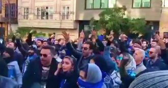 Copertina di Teheran, tifosi dell’Esteghlal in piazza dopo le dimissioni di Stramaccioni: le proteste davanti al ministero dello sport
