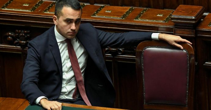 Bozze, nervi e minacce: la lunga vigilia del Mes