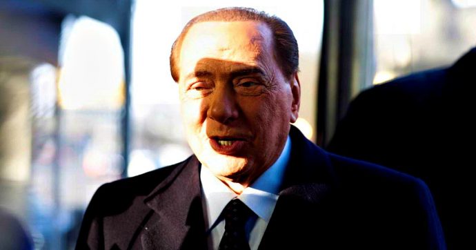 Ruby ter, pm di Siena: “Condannate Silvio Berlusconi a 4 anni e due mesi per corruzione in atti giudiziari”