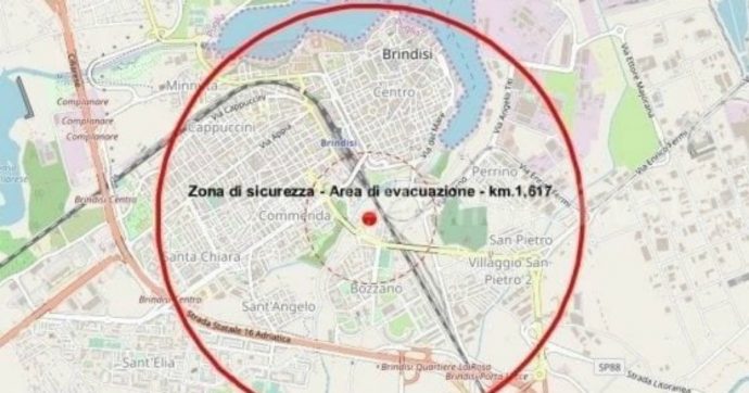 Brindisi, maxi-evacuazione per disinnescare una bomba danneggiata: 54mila persone fuori da casa su 87mila abitanti dalle 8 di domenica