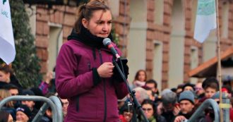 Copertina di Torino, gli attivisti di Fridays for Future contro il governo: “Decreto Clima insufficiente, retromarcia sui combustibili fossili”
