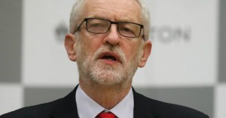 Copertina di Uk, Corbyn sospeso dal Labour dopo report sull’antisemitismo: “Gravi carenze nell’affrontarlo”