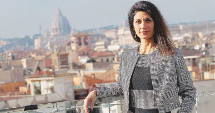 Insulto sessista alla Raggi: Feltri a giudizio