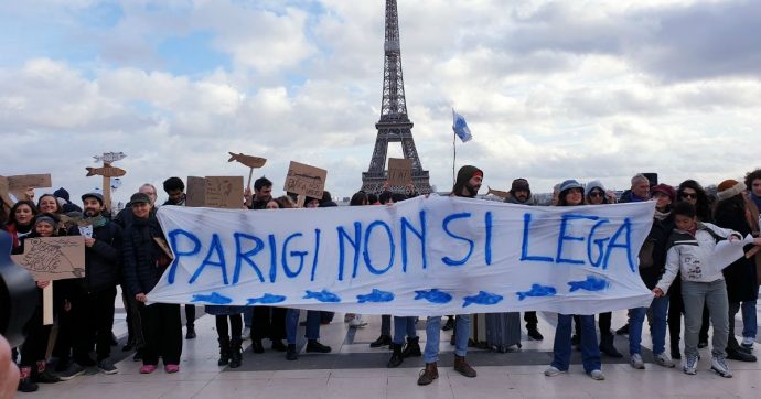 Sardine, non solo Roma. In contemporanea i flash mob in 24 città straniere: da Parigi a Bruxelles e New York