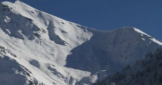 Copertina di Valanga in Austria, recuperati anche gli ultimi due dispersi: tutti in salvo i dieci sciatori travolti a Lech Zurz