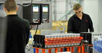 Copertina di Batterie, il business. L’obiettivo: sfidare Cina e Usa