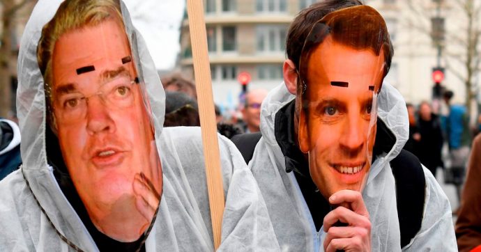 Francia, adieu a Monsieur Pensioni: anche i medici si mobilitano