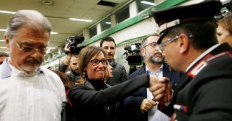 Copertina di “Eseguiti gli ordini”. Ora i carabinieri fanno scaricabarile