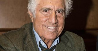 Copertina di Lando Buzzanca sul piede di guerra: “I miei figli mi vogliono far passare per rimbambito. Invidiosi della vita con la mia fidanzata”