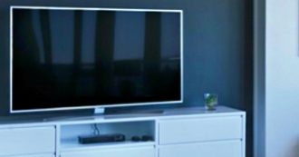 Copertina di Bonus tv, passaggio del segnale al Dvb-T2: da oggi via agli incentivi per l’acquisto di nuovi televisori e decoder. I requisiti per richiederli
