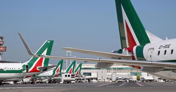 Copertina di Alitalia, chiusa l’inchiesta. Tremano gli ex vertici