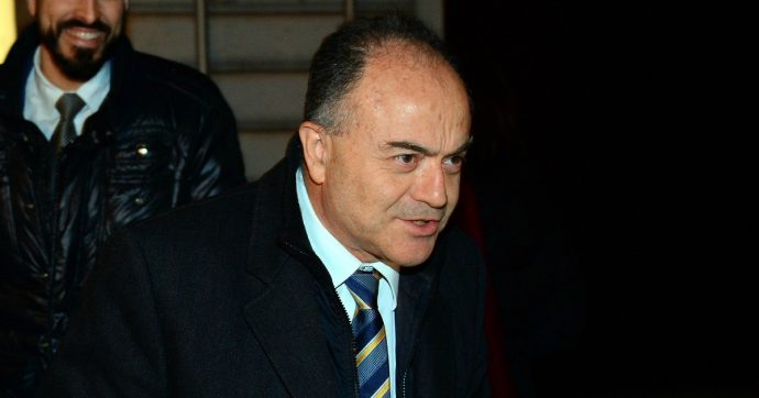 ‘Ndrangheta, Gratteri: “Fuga notizie, sapevano dei 330 arresti”. Il mega-blitz per “smontare la Calabria come i Lego” anticipato di 24 ore