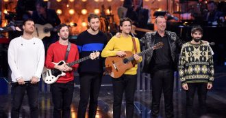 Copertina di Sanremo, la strategia del “vecchio” sicuro